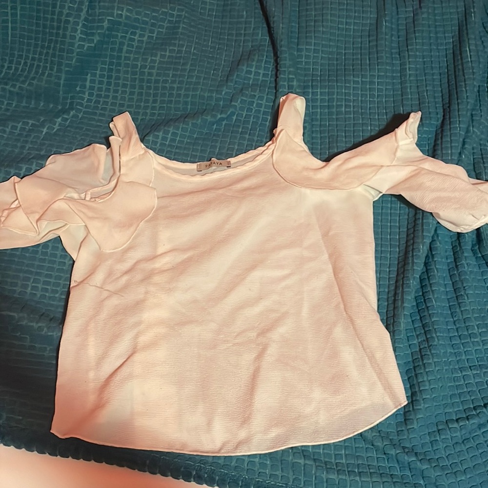 Papaya size medium and white